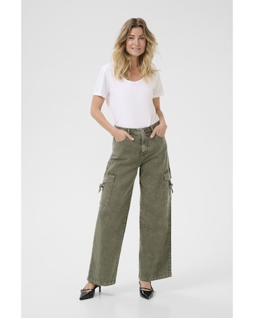 Cream Loose fit Cargo trousers 'CRMelanie' in Green: front