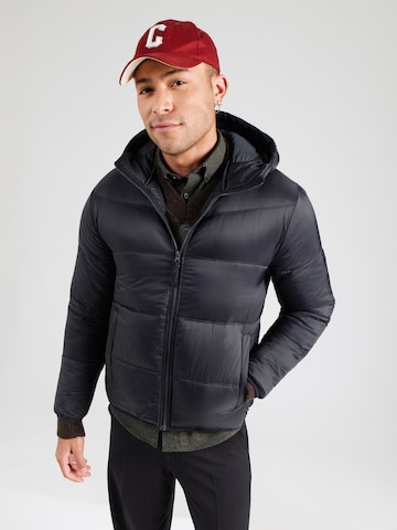 HOLLISTER Between-Season Jacket in Black: front