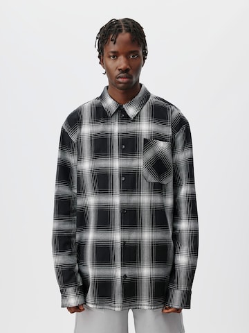 ABOUT YOU x Kingsley Coman Regular fit Button Up Shirt 'Nils' in Black: front