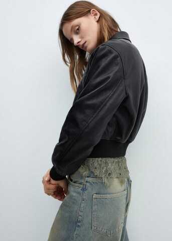MANGO Jacke 'Phibi' in Schwarz