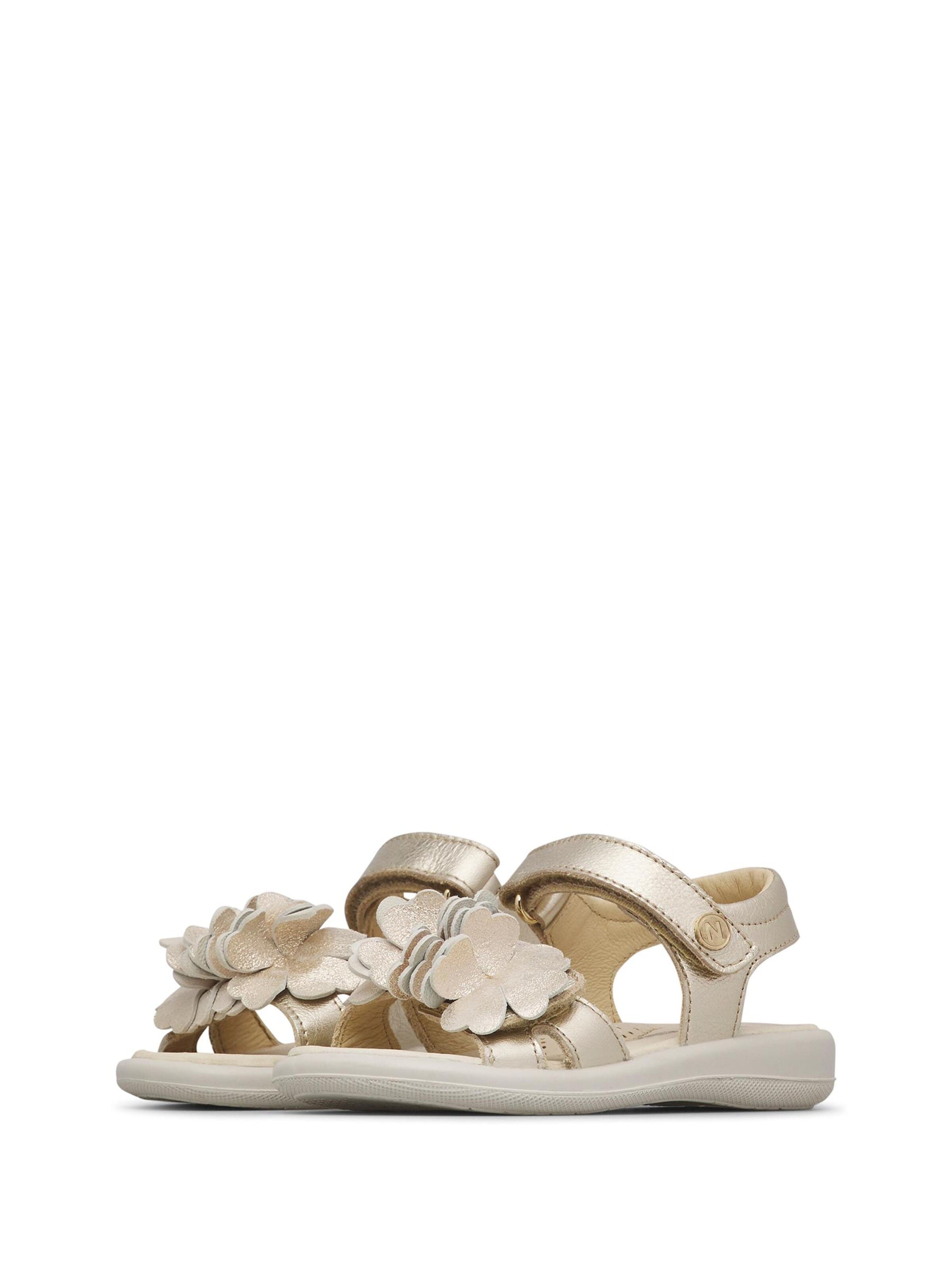 NATURINO Sandals 'SALYA' in Gold