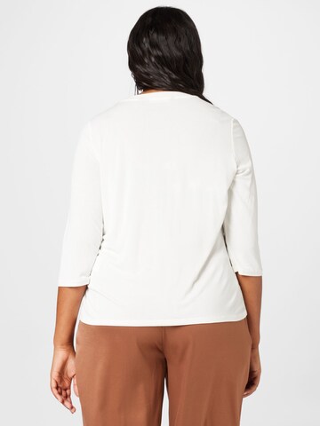 Vero Moda Curve - Camiseta 'EVABIA' en blanco