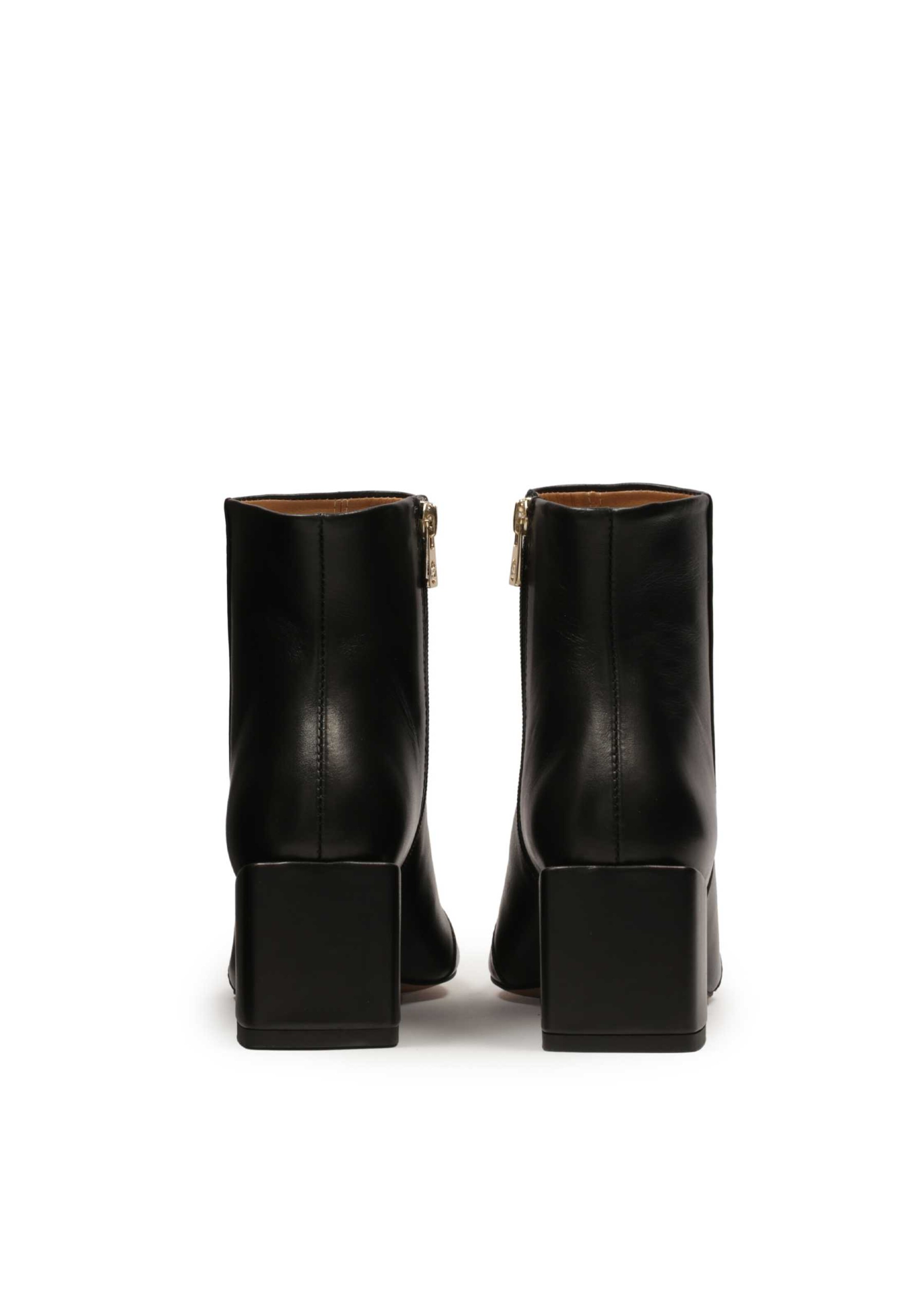 Ankle boots di Kazar in nero