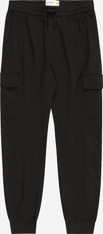 Abercrombie & Fitch Tapered Trousers in Black: front