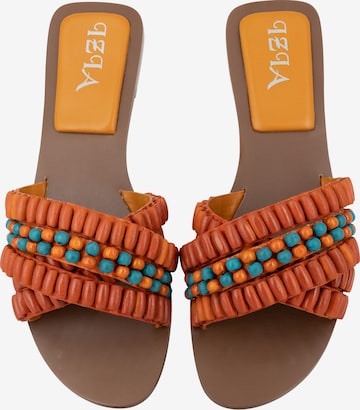 IZIA - Zapatos abiertos en naranja