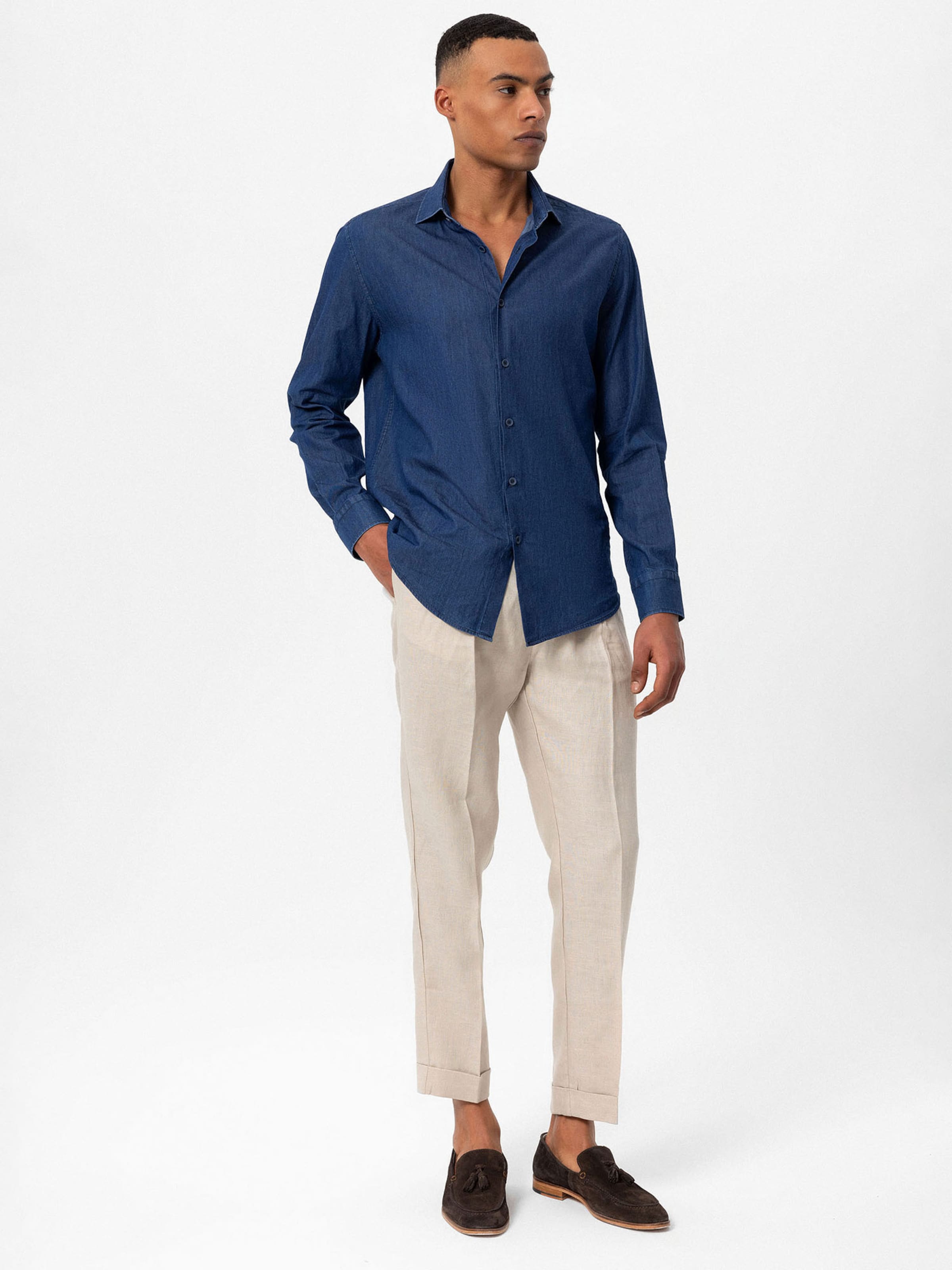 Antioch Regular fit Button Up Shirt in Blue