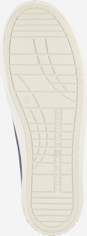 TOMMY HILFIGER Sneaker in Blau