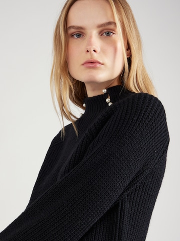 Pull-over 'JOELLE' ONLY en noir