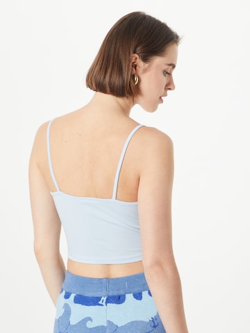 NLY by Nelly Top in Blauw