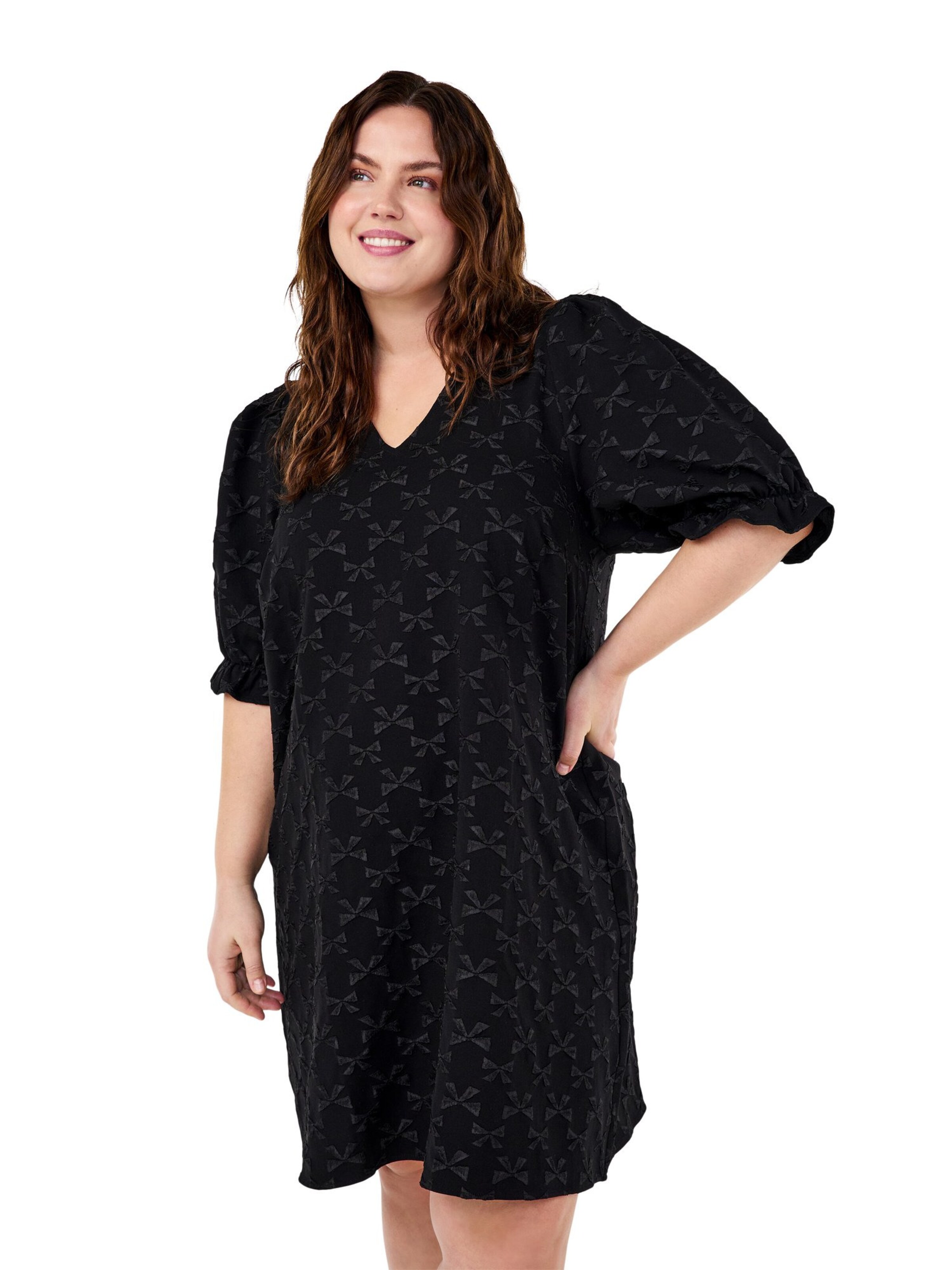 Zizzi Kleid in Schwarz: Vorderseite