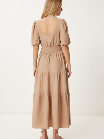 Abito di Happiness İstanbul in beige
