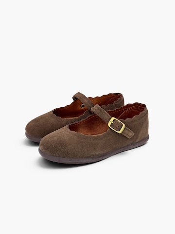 Pisamonas - Zapatos bajos en marrón
