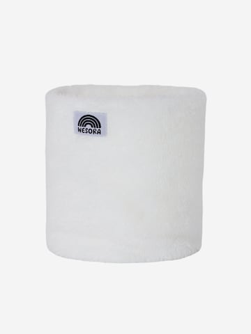 WESORA GmbH Tube Scarf 'Fluffy' in White: front