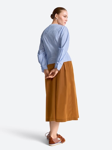 Rich & Royal - Falda en marrón