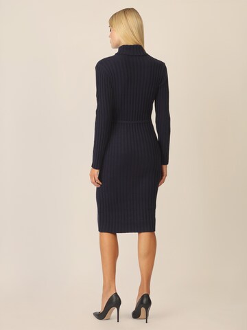 APART Knitted dress in Blue