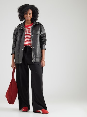 Noisy May Curve Mikina 'NMEMBER' – červená