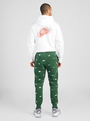 Nike Sportswear Zúžený Kalhoty 'CLUB' – zelená