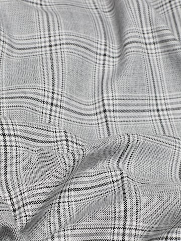 Goldner Regular Trousers with creases 'Anna' in Grey