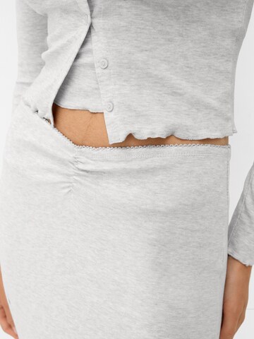 Bershka Strickjacke in Grau