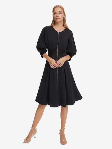 NOCTURNE Kleid in Schwarz: predná strana