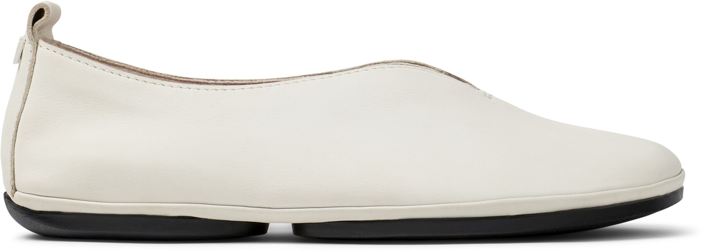 Ballerina ' Right Nina ' di CAMPER in bianco