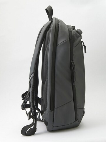 KOROSHI Backpack in Grey