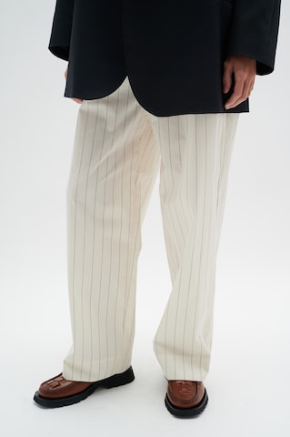 Loosefit Pantaloni 'Eman' di InWear in bianco: frontale