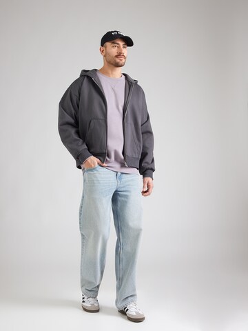 THE NORTH FACE - Sweatshirt 'ESSENTIAL' em cinzento