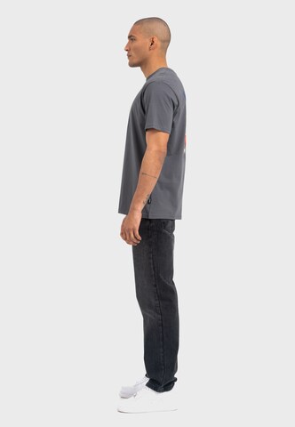 Oldskull Shirt 'Retro Roadtrip Logo Graphic' in Grey