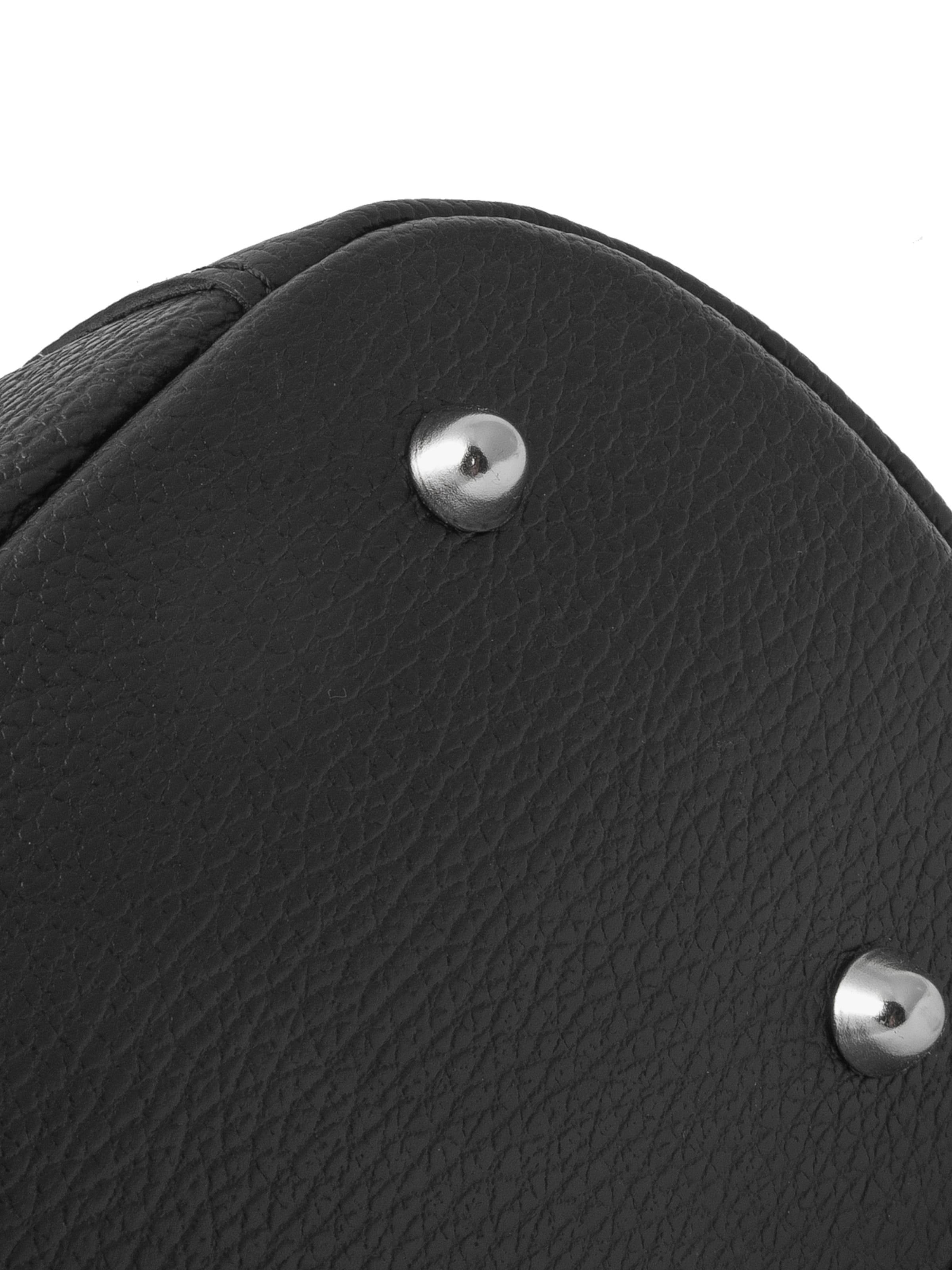 Plase de cumpărături de la RYŁKO pe negru