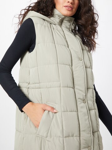 Gilet di River Island in beige