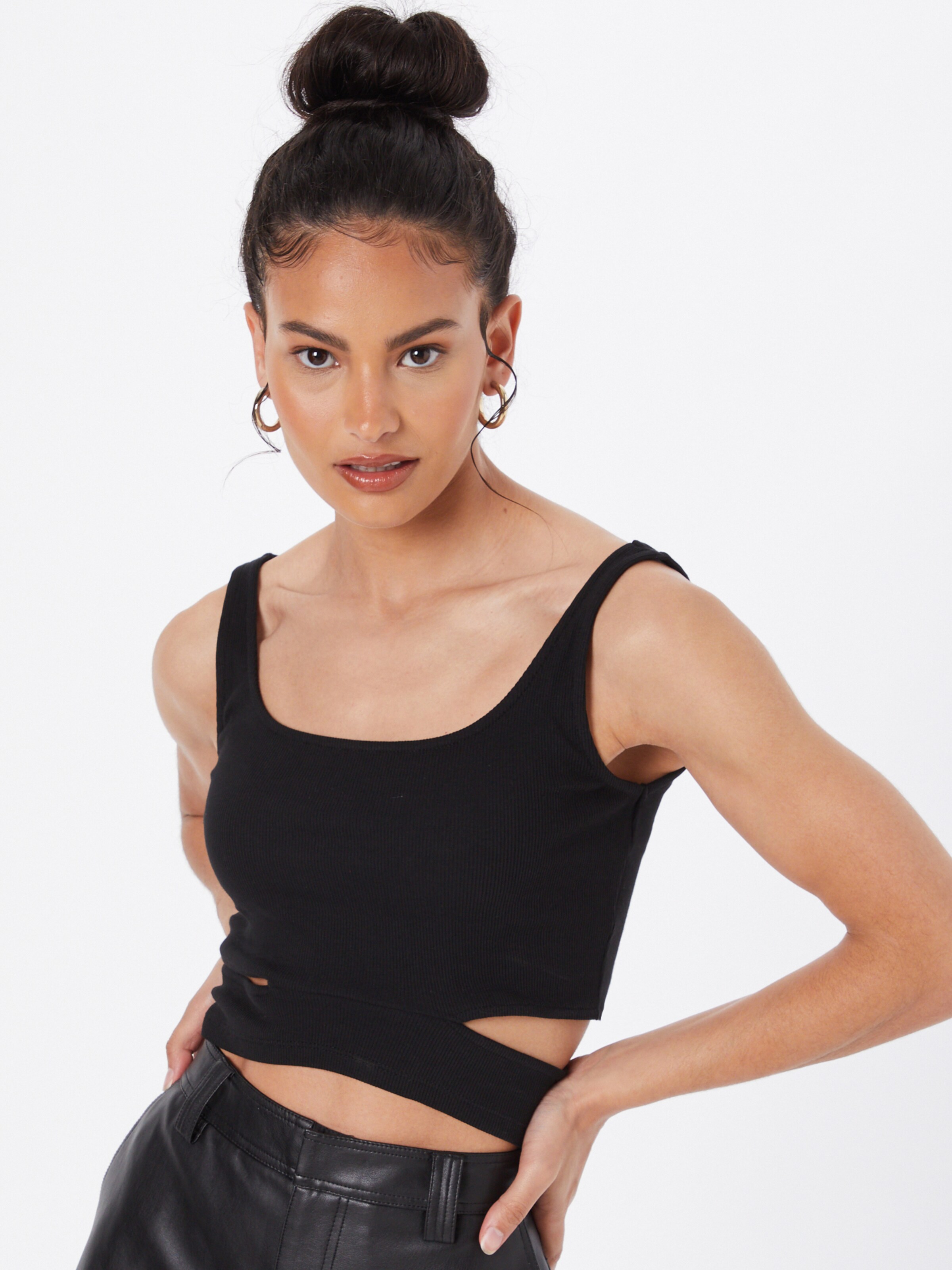 Frauen Shirts & Tops ONLY Top 'NESSA' in Schwarz - NQ80903 Frauen Shirts & Tops ONLY Top 'NESSA' in Schwarz - NQ80903