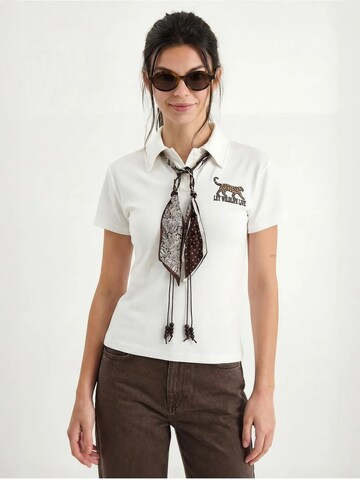 Bianco Lucci - Camisa em branco: frente