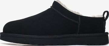 UGG Bakancsok 'Classic Micro' - fekete: elől