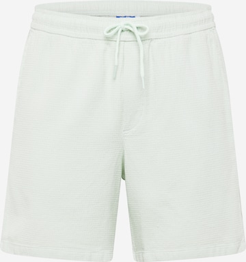 Regular Pantaloni 'Caleb' de la JACK & JONES pe verde: față