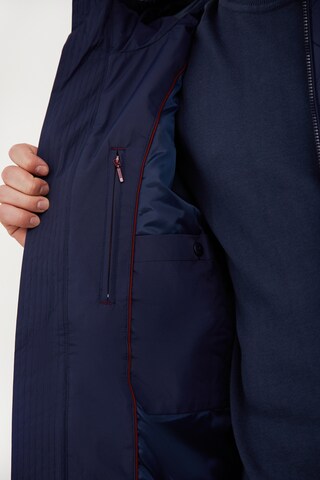 Finn Flare Tussenjas in Blauw