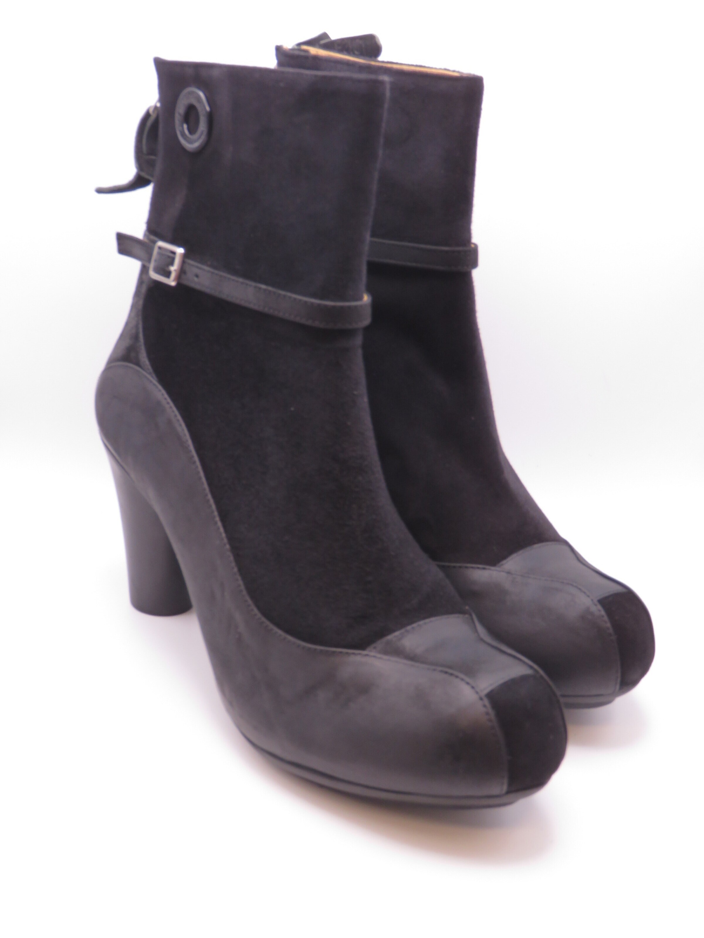 DYSFUNCTIONAL - Botas de tobillo 'Torrid 1.0' en negro