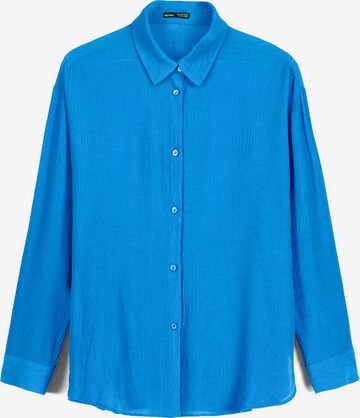 Bershka Blouse in Blauw: voorkant