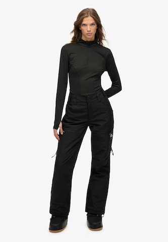 Regular Pantalon de sport Superdry en rose