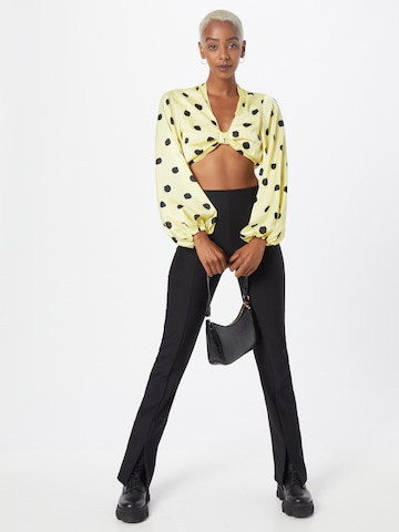 Haut River Island en jaune