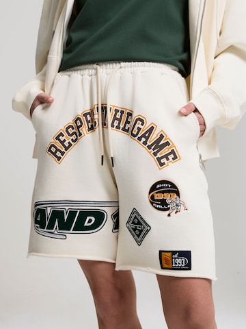 AND1 - regular Pantalón 'Respect The Game' en beige