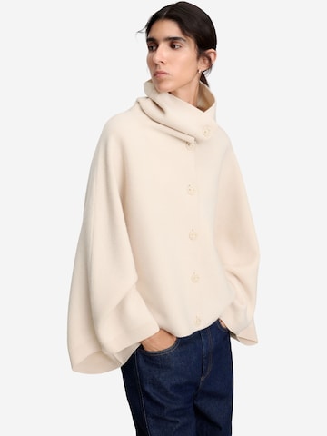 Cape Adolfo Dominguez en beige