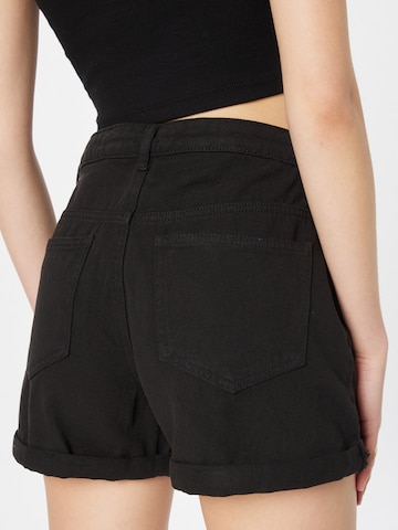 LMTD Regular Shorts  'BLAIZZA' in Schwarz