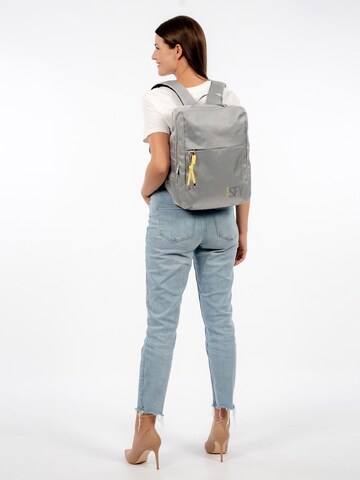 Suri Frey Backpack ' SURI Sports Marry ' in Grey: front