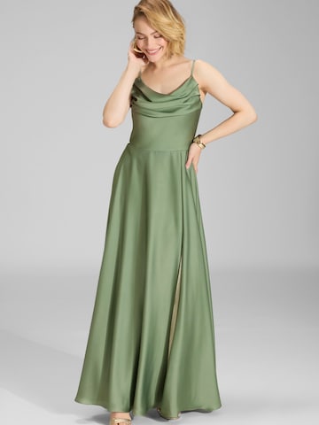 Abito da sera di SWING in verde: frontale