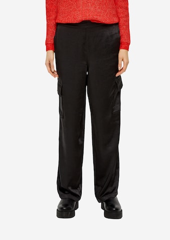 s.Oliver Wide leg Cargo Pants in Black: front