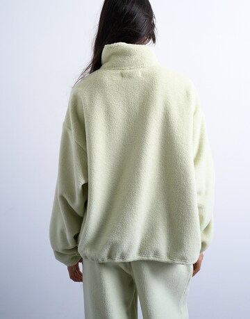 TOPSHOP Υπερμέγεθες πουλόβερ 'DIMA' σε πράσινο