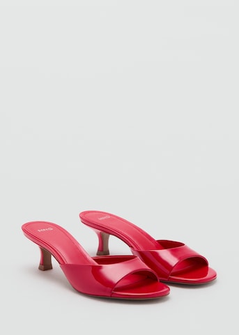 MANGO - Zapatos abiertos 'SANDYR' en rojo