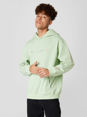 Sweat-shirt 'Biba' SHYX en vert : devant