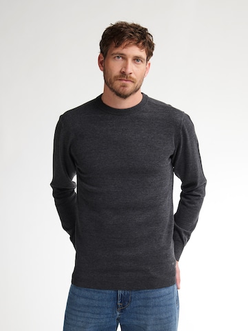 Pullover di Petrol Industries in grigio: frontale